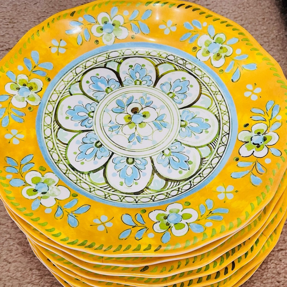 Le Cadeaux salad plates Blue Melamine.
